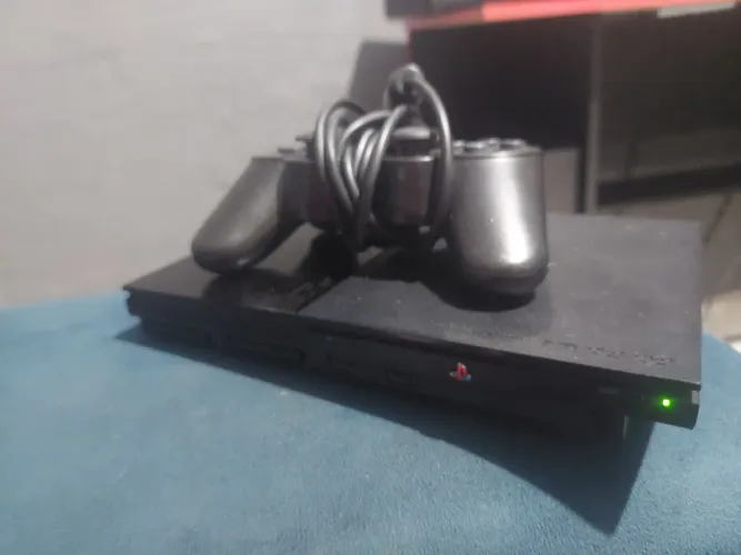 Vendo ou troco ps2  leia a descrição!!