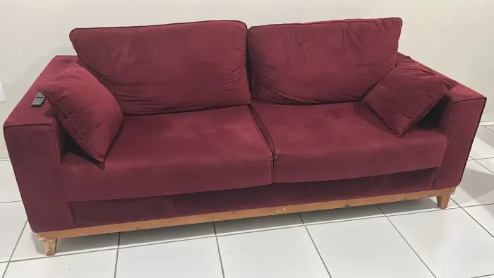 Vendo sofá semi novo