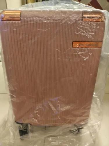 Mala de Bordo Abs, expansível e rodas 360º - R$ 180,00