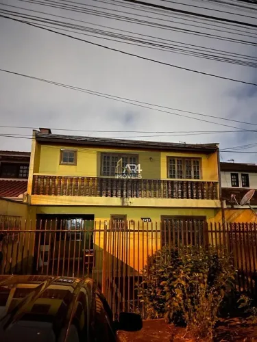 Sobrado à Venda no bairro Boqueirão em Curitiba/PR