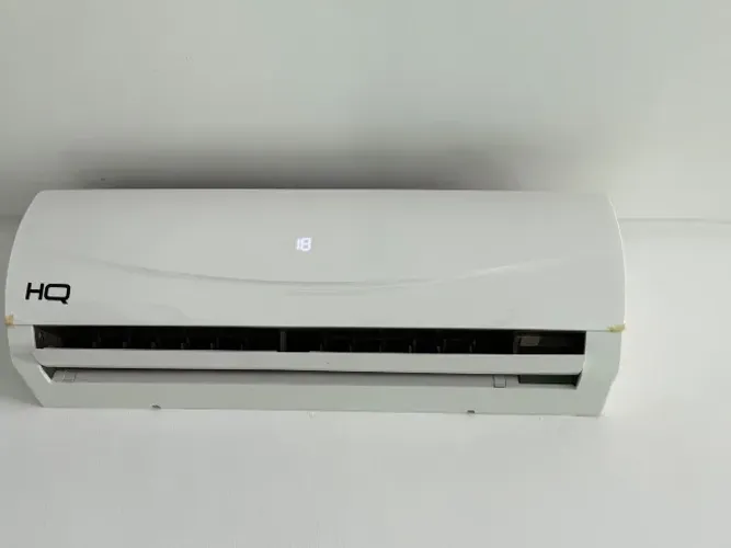 Ar-Condicionado Split HQ 18.000 BTU - Excelente Estado