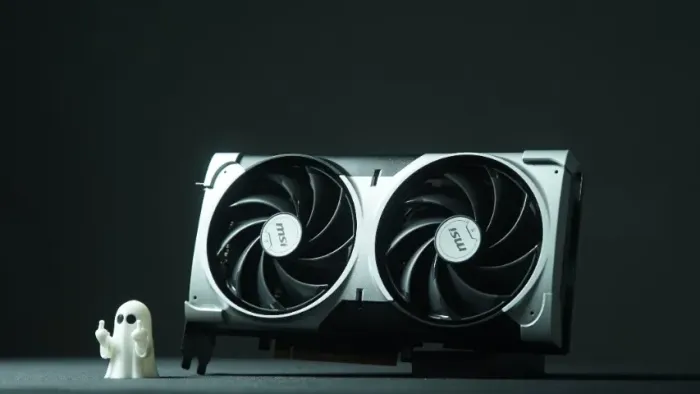 Placa de Vídeo MSI GeForce RTX 5070 VENTUS 2X OC 12GB - R$3999,00 (seminovo)