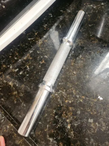 Barra cromada para treino
