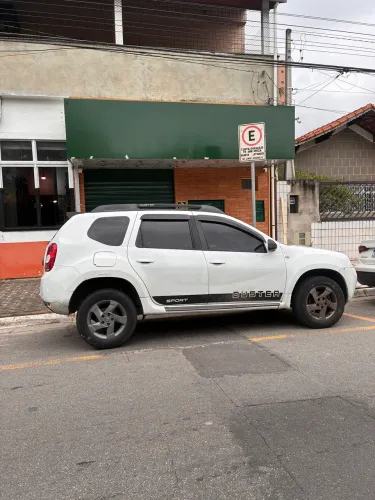 Renault Duster Dynamique 2.0 Hi-flex 16V Aut. 2015