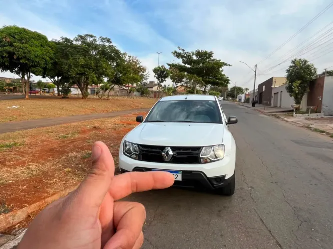 Renault Duster Oroch Exp. 1.6 Hi-flex 16V Mec. 2020