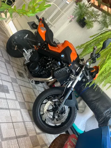 BMW f800R