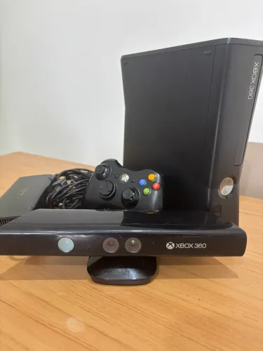 Xbox 360 slim