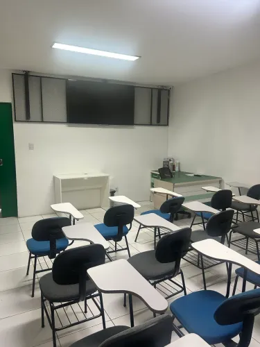 Aluguel de sala de aula / sala para reunião / auditorio