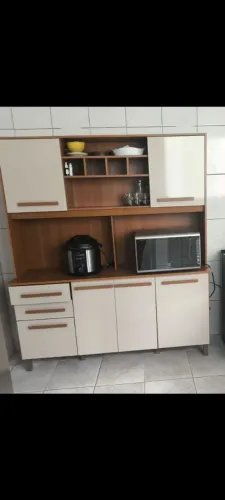 Armário semi novo - já desmontado. Não entrego.