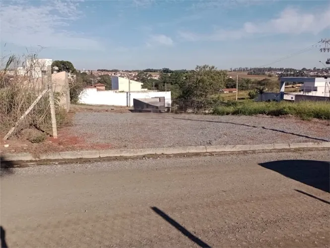 VENDA de TERRENO - VILA RECREIO ITAPETININGA/SP