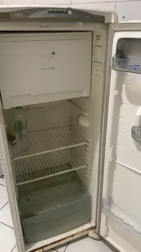 Geladeira usada 