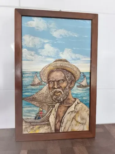 Quadro Madeira Entalhada Pescador Preto Velho Muito Bonito 33cmx51cm
