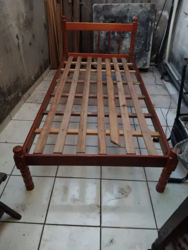 Cama de solteiro