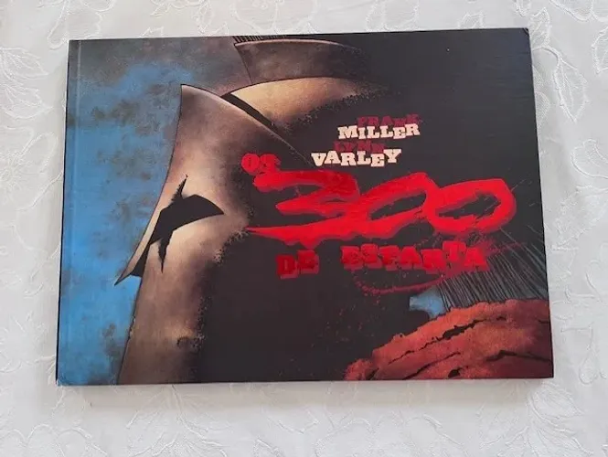 Livro Os 300 de Esparta Frank Miller / Lynn Varley (ISBN: *2253)