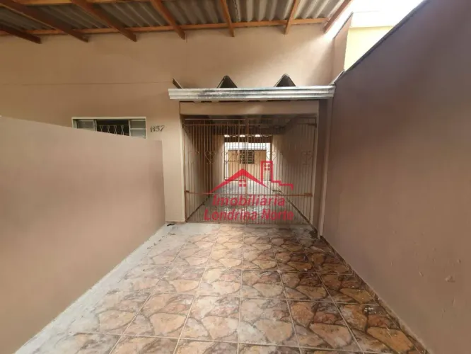 Casa com 1 dormitório para alugar, 50 m² por R$ 950,00/mês - Aquilles Sthengel - Londrina/