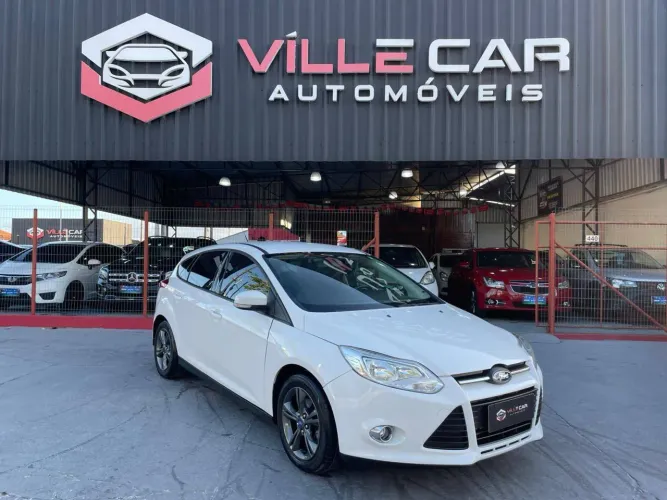 Ford Focus 1.6 S/se/se Plus Flex 8v/16v 5P 2015