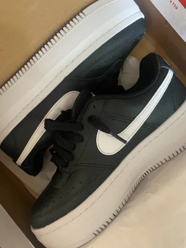 Tênis Nike court vision