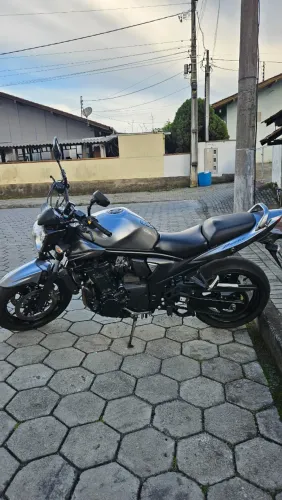 SUZUKI BANDIT 650n 2011