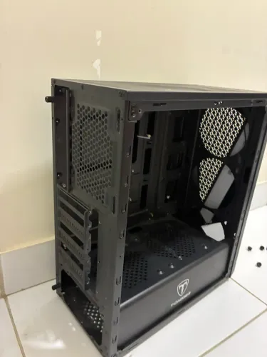 GABINETE DE COMPUTADOR