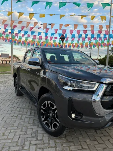 Toyota Hilux CD SRX 4X4 2.8 TDI 16V Diesel Aut. 2022