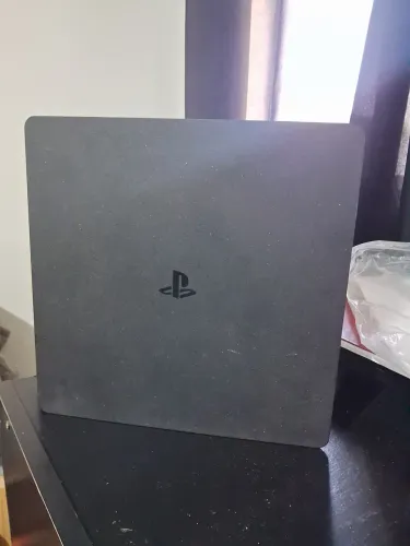 PS4 COM DEFEITO