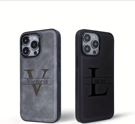 Capa de Luxo Personalizada para iPhone 11 ao 17 - Iniciais Gravadas a Laser