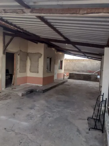 Casa de esquina no Amanari