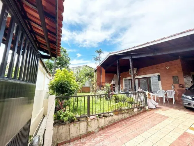 Casa com 11 dormitórios à venda por R$ 1.800.000,00 - Praia Do Sonho - Itanhaém/SP