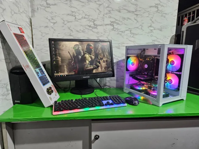 VENDO/TROCO PC GAMER/ I7 6700K/ 8GB DDR4/ GT1030/ 620GB HD+SSD/ FORMATADO + ENTREGA