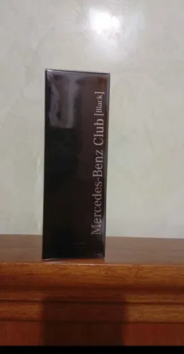 Perfume Mercedes-Benz Club Black Eau de Toilette Masculino 100 ml