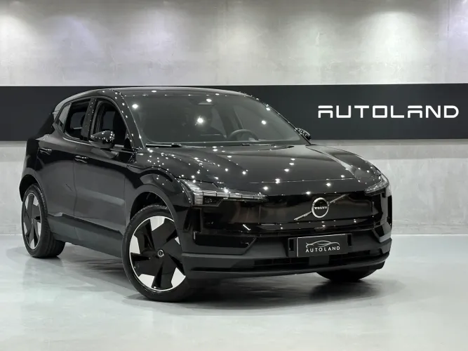 Volvo EX30 E60 Plus (elétrico) 2024