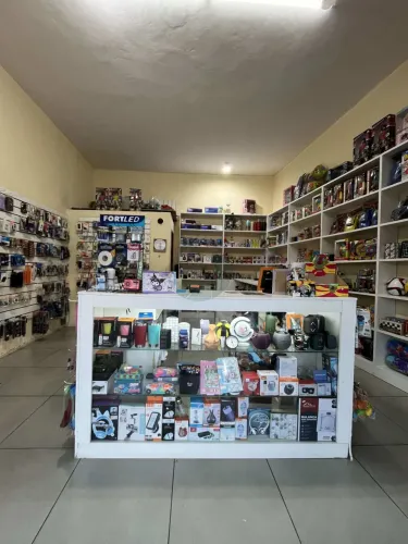 Loja à venda em Cabo Frio, Praia do Siqueira, 50m²