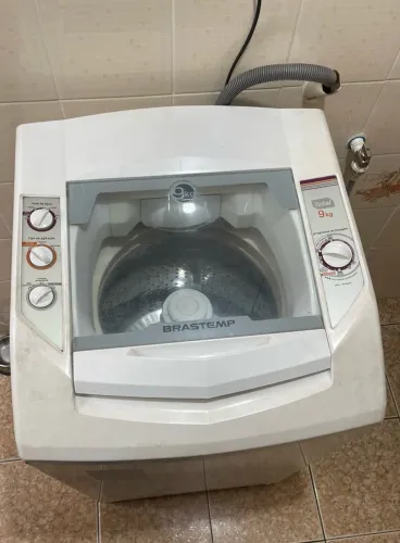 Vende-se Máquina de Lavar Brastemp 9kg - Revisada, Funcionando Perfeitamente!
