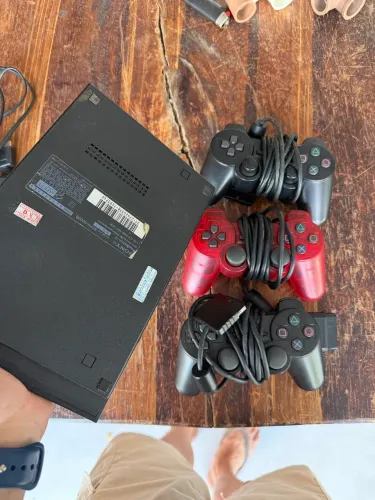 Ps2 ótimo estado de conservação