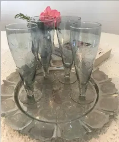 Conjunto com 4 Taças Vintage Anos 70 - perfeitas