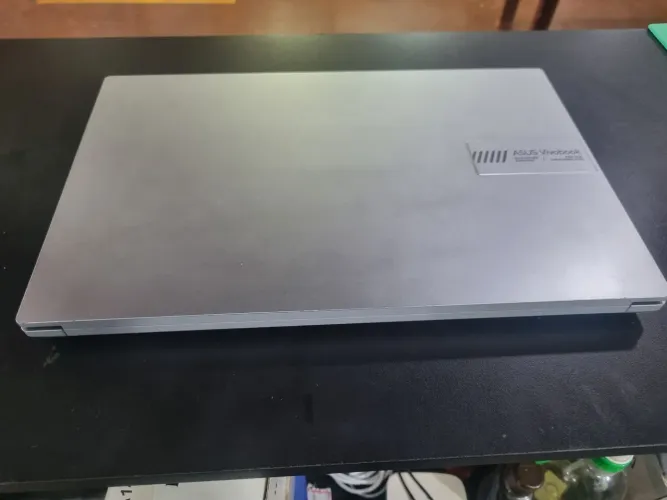 Notebook Asus Vivobook i3 12 geração!! OTIMO