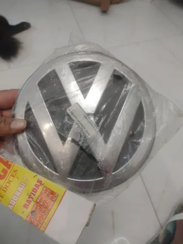 Emblema VW para Saveiro 