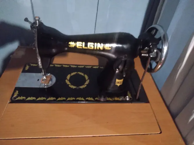 Máquina de costura