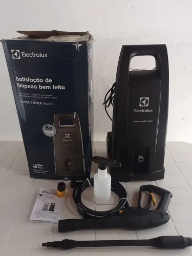Lava Jato Electrolux Powerwash EWS50 220V - nova
