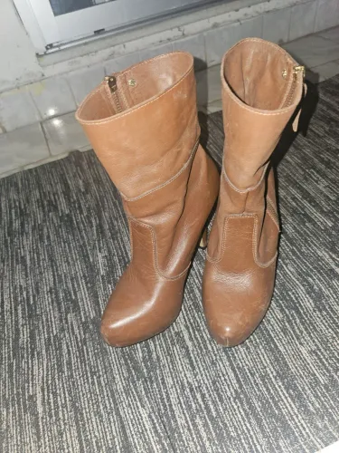 Bota de couro legítima