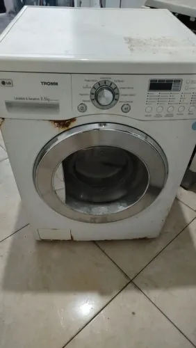 Máquina em perfeito funcionamento em oferta
