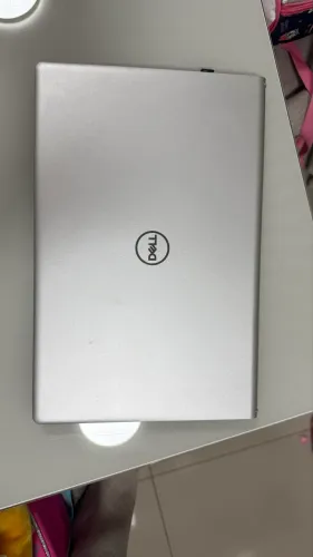 Notebook Dell Inspiron 15 3511 intel core i5 - excelente estado. Quase não foi usado.