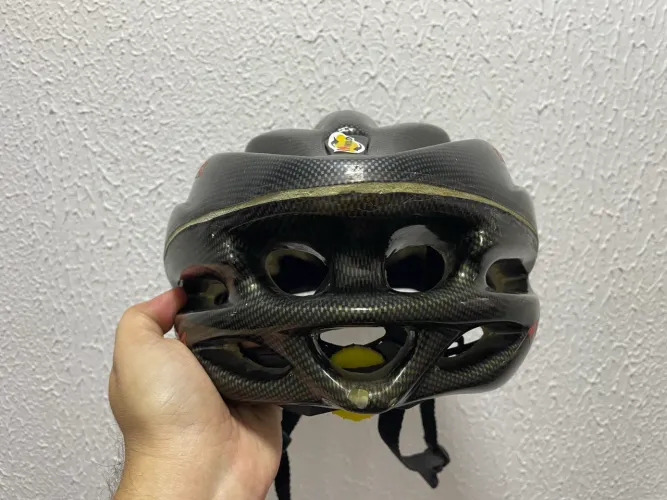 Capacete PROTEK pra ciclismo