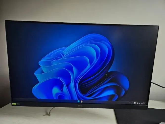 Monitor LG Gamer 24 polegas 180hz