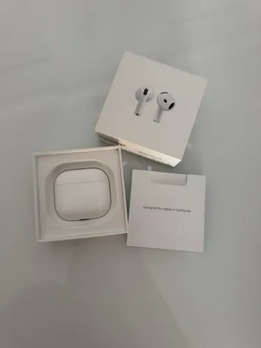AirPods 4ª Geração - Original Apple - Ótimo Estado