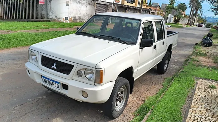 Mitsubishi L200 L 2.5 4X4 CD Turbo Diesel 2004
