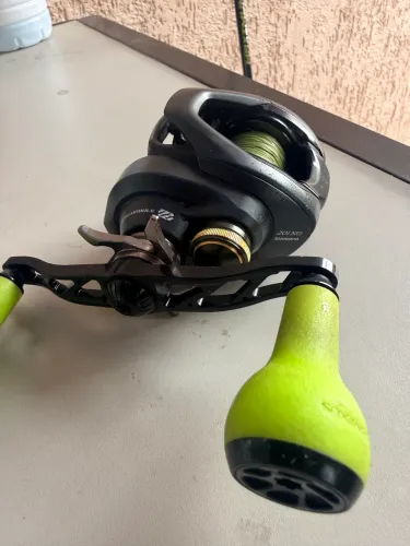 Carretilha Shimano Curado 201 XG