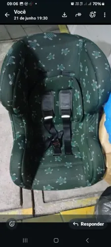 Vende-se essa linda cadeira de automóvel  para criança 