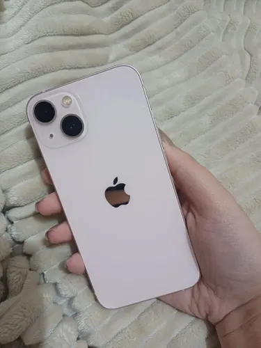 iPhone 13