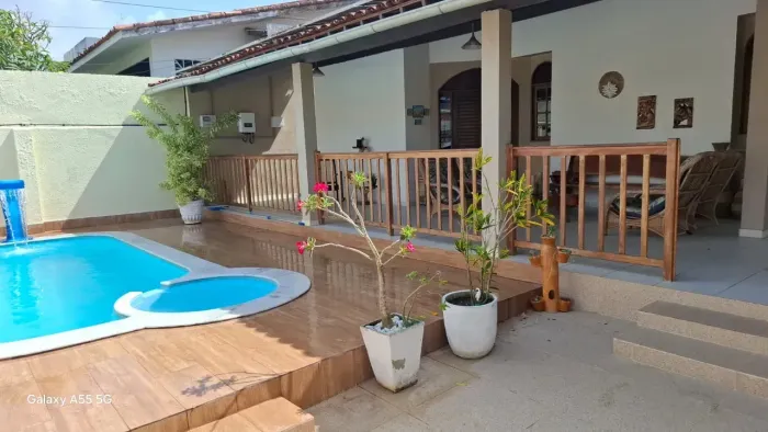 Casa térrea 370m², lote 660m², 4 quartos, piscina, quintal com área lazer - Murilopolis